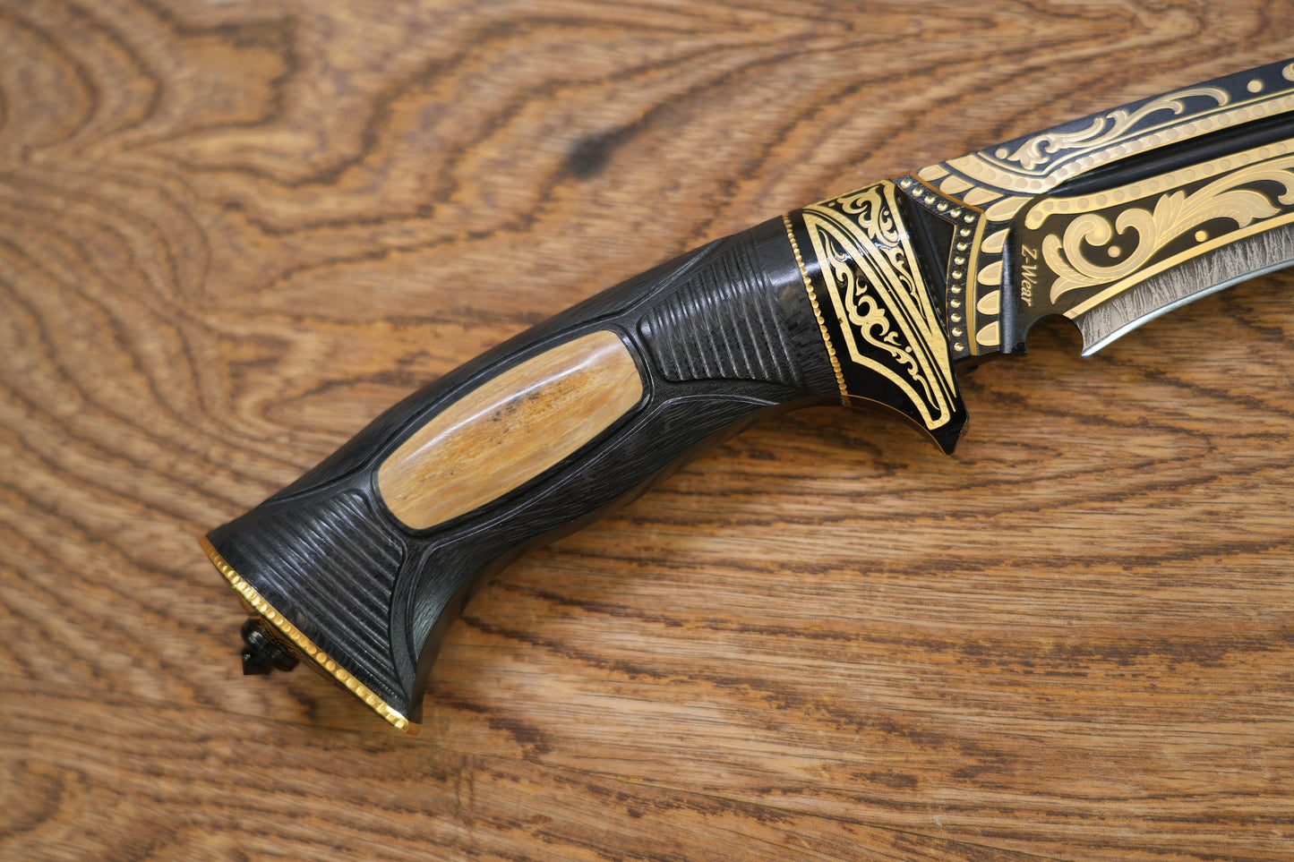 KHAI Apennine Warrior Gilded Gurkha Knife Z-Wear Steel