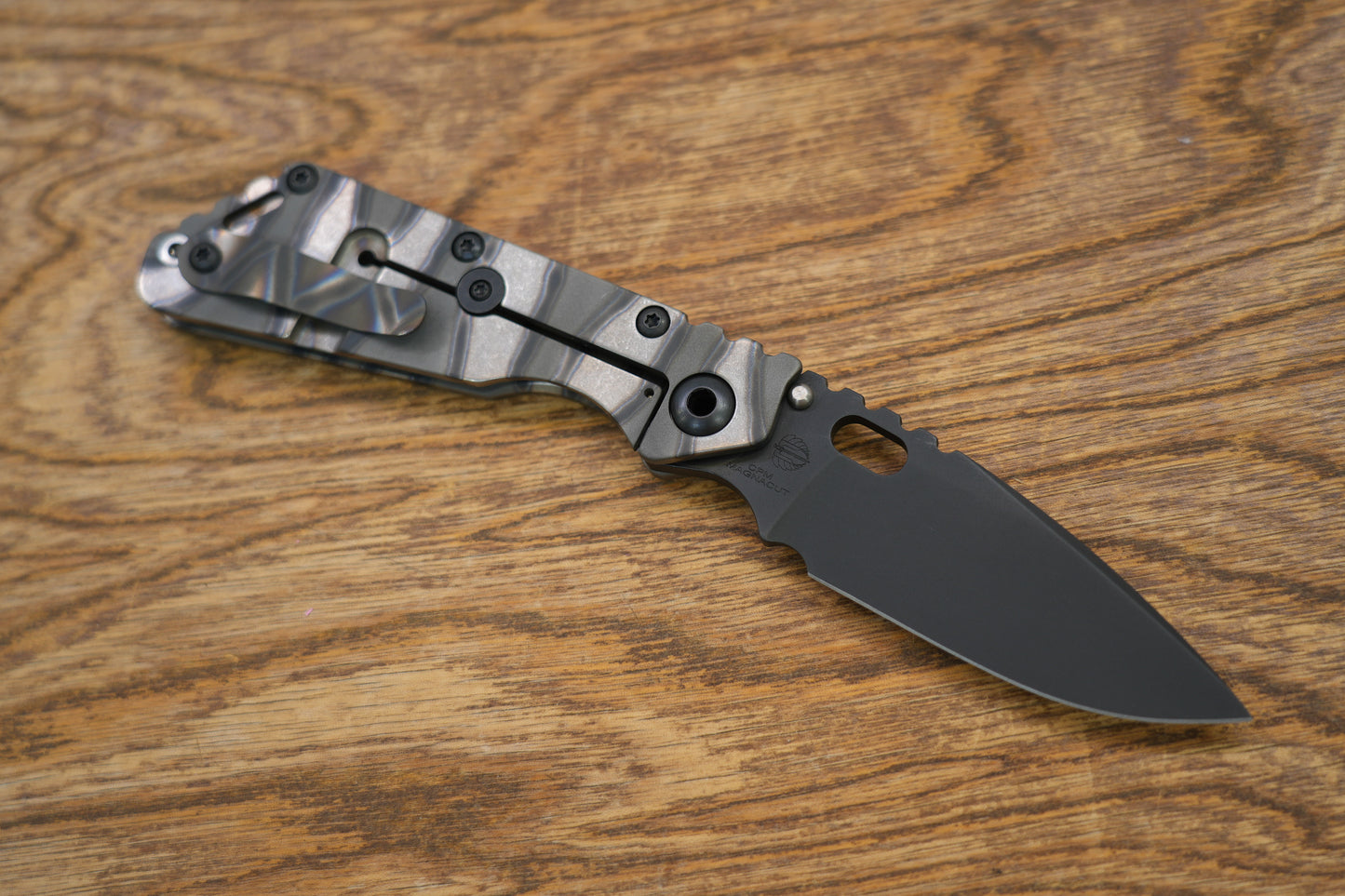 strider smf magnacut Titanium handle