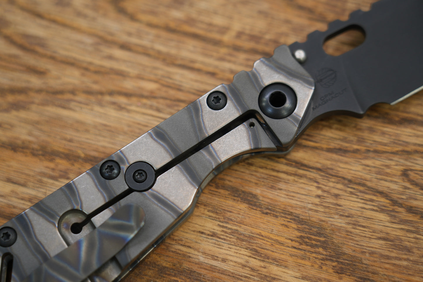 strider smf magnacut Titanium handle